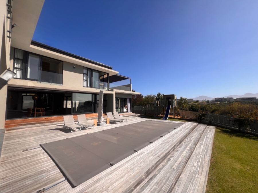 5 Bedroom Property for Sale in Oubaai Western Cape